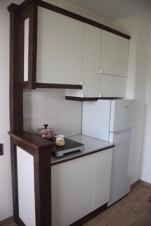 Feel Danube Apartment Zemun ภายนอก รูปภาพ