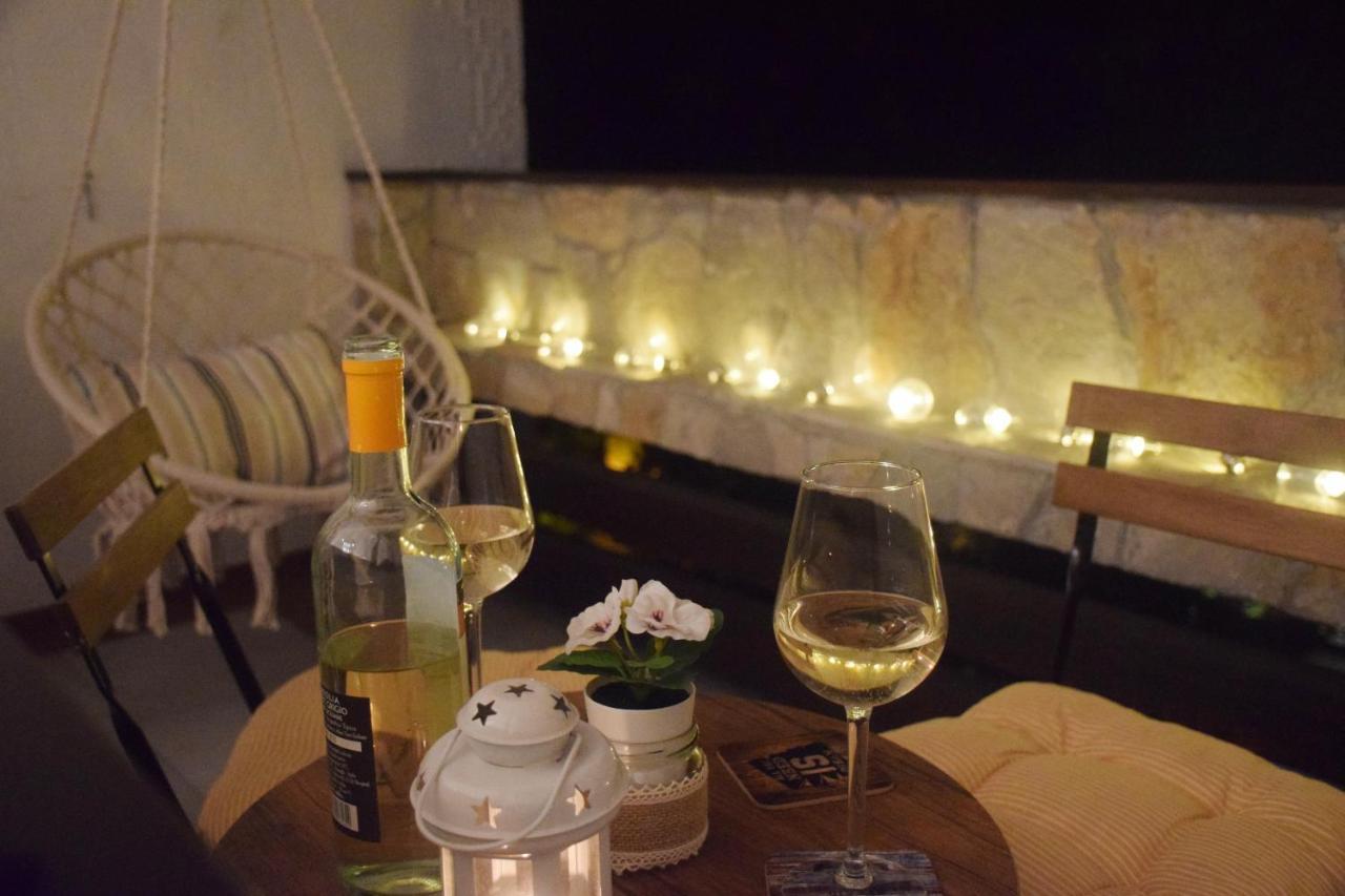 Feel Danube Apartment Zemun ภายนอก รูปภาพ